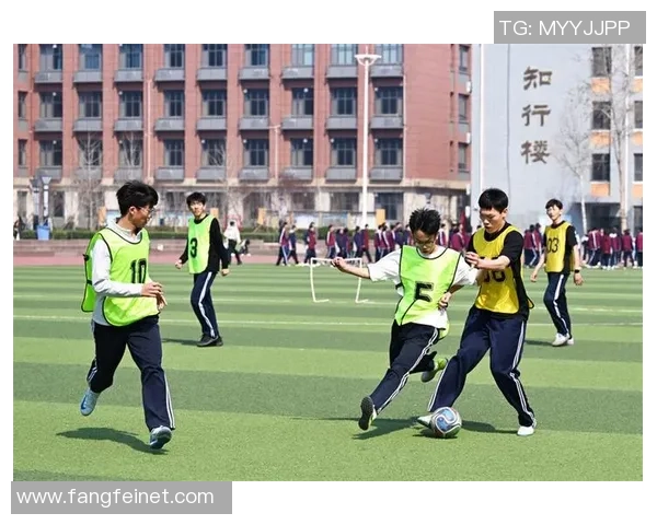 常州青少年足球热潮兴起共同追逐绿茵梦想的青春故事 常州青少年足球热潮兴起共同追逐绿茵梦想的青春故事